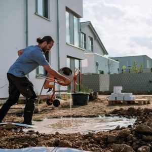 T.I.P. Schmutzwasser Tauchpumpe - Baupumpe Edelstahl (36.000l/h Fördermenge, 14m Förderhöhe, 50mm Korngröße, Guss Pumpengehäuse/fuß, Waschlauge geeignet, Flüssigkeit bis 95°C) Extrema 600/14 CX, 30194 24